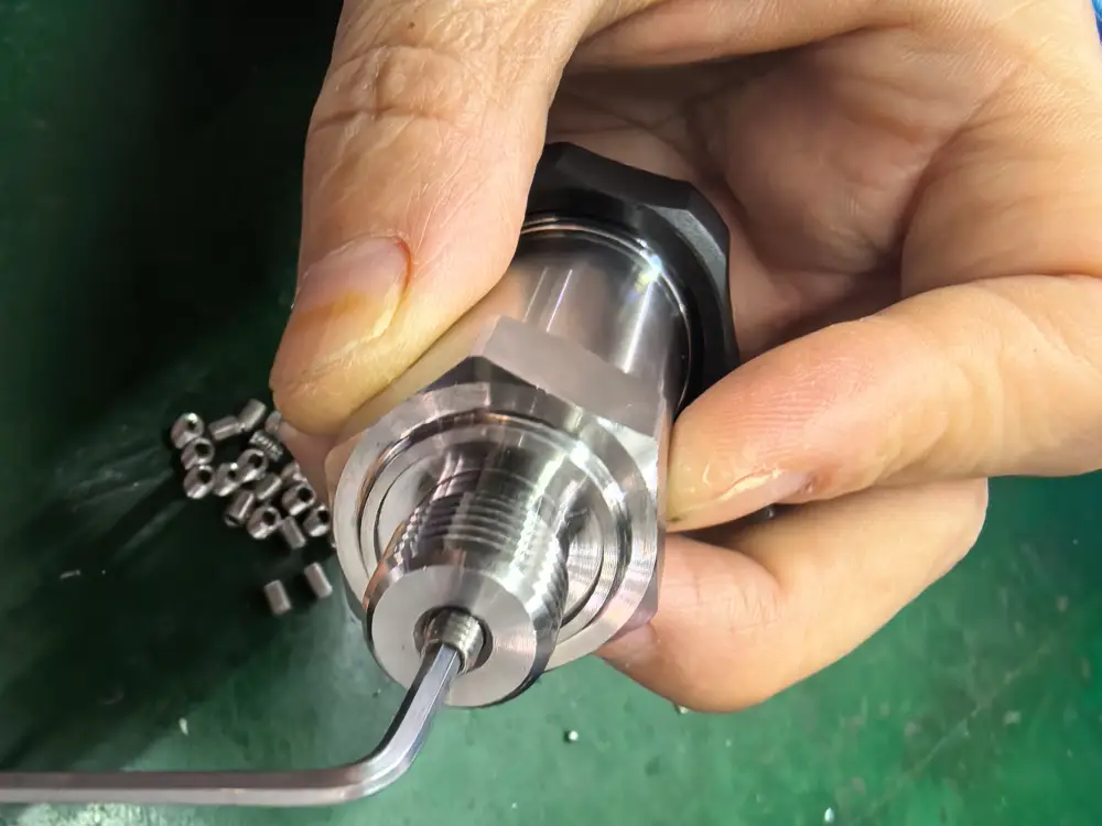 SS305變送器風門安裝